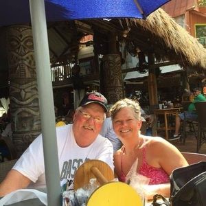 Meet your Posher, Cindy